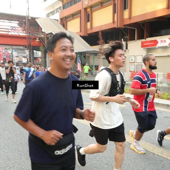 Runner Photo 4667153