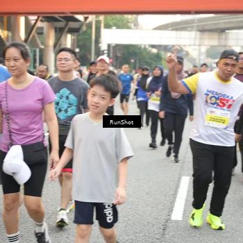 Runner Photo 4667195