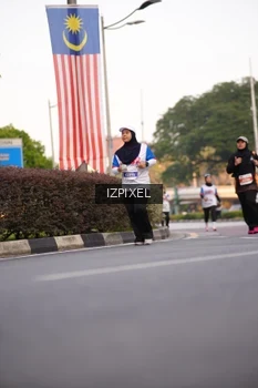 Runner Photo 4667391