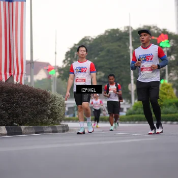 Runner Photo 4667392
