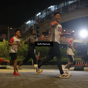 Runner Photo 4667417
