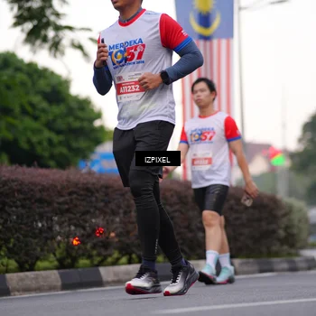 Runner Photo 4667419