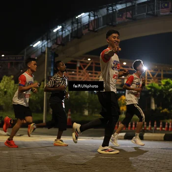 Runner Photo 4667437