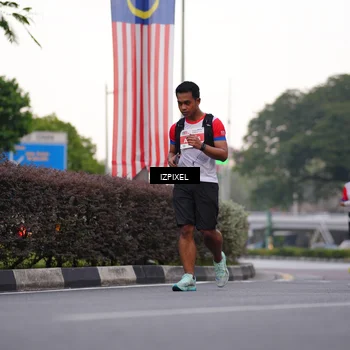 Runner Photo 4667453
