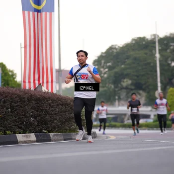Runner Photo 4667518