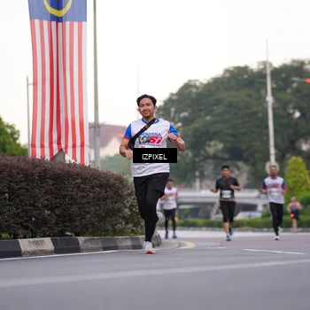 Runner Photo 4667523
