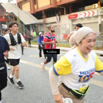 Runner Photo 4667531