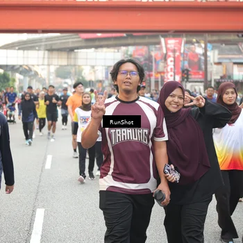 Runner Photo 4667579