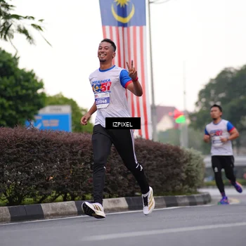 Runner Photo 4667612