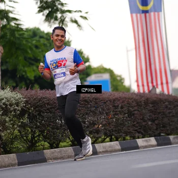 Runner Photo 4667747