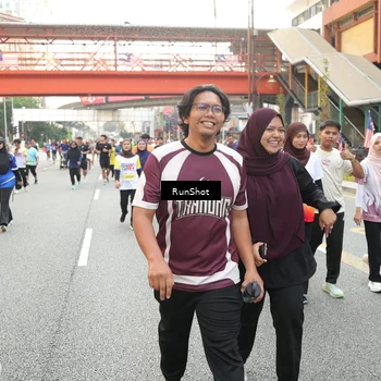 Runner Photo 4667771