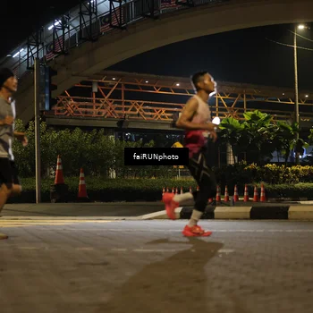Runner Photo 4667781