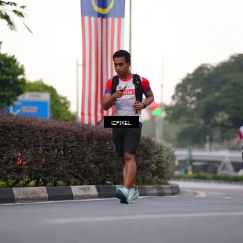 Runner Photo 4667784