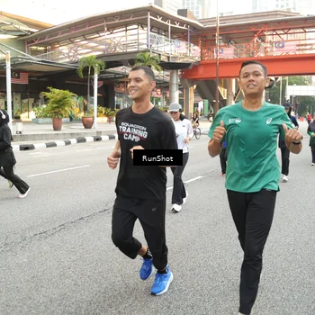 Runner Photo 4667811