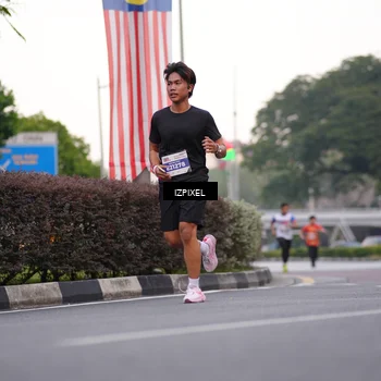Runner Photo 4667825