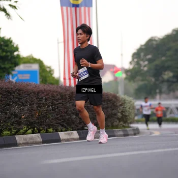 Runner Photo 4667830