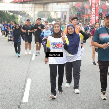 Runner Photo 4667843