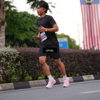 Runner Photo 4667858