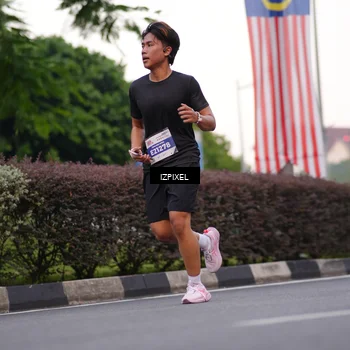 Runner Photo 4667867