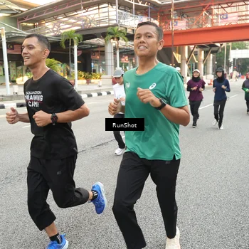Runner Photo 4667873