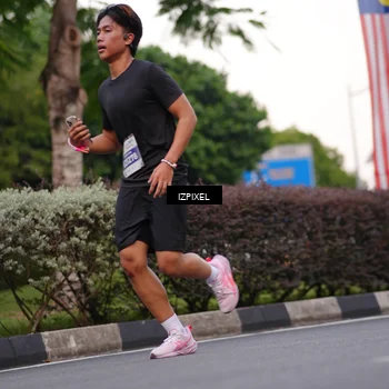 Runner Photo 4667879