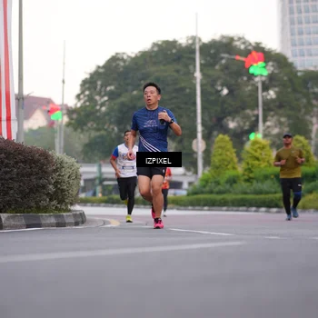 Runner Photo 4667900