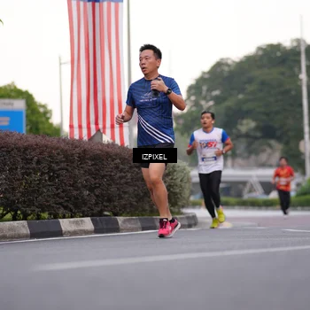 Runner Photo 4667904