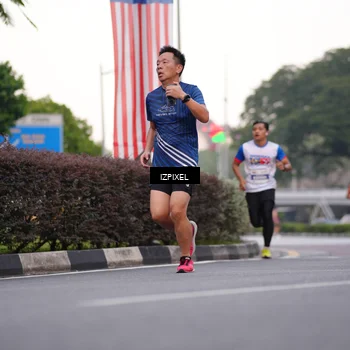 Runner Photo 4667916