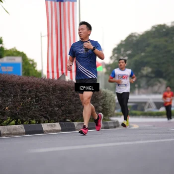 Runner Photo 4667917