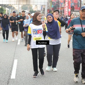 Runner Photo 4667969