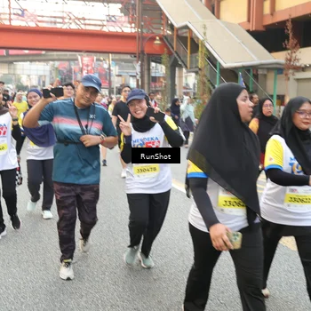 Runner Photo 4667974