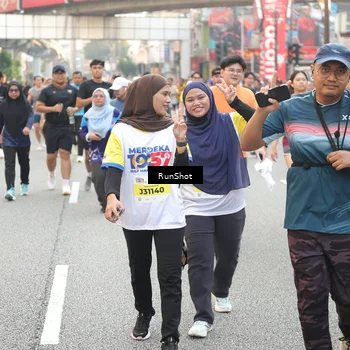 Runner Photo 4667975