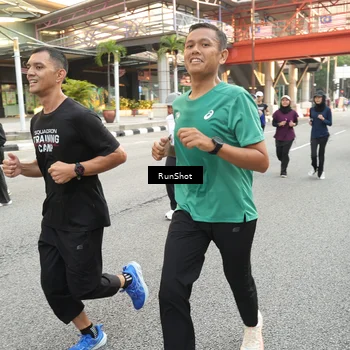 Runner Photo 4668048