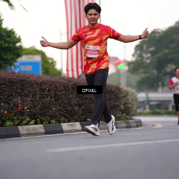 Runner Photo 4668079