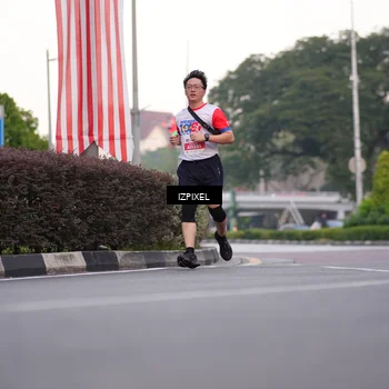 Runner Photo 4668096
