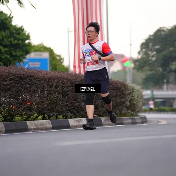 Runner Photo 4668136