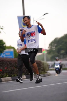 Runner Photo 4668179