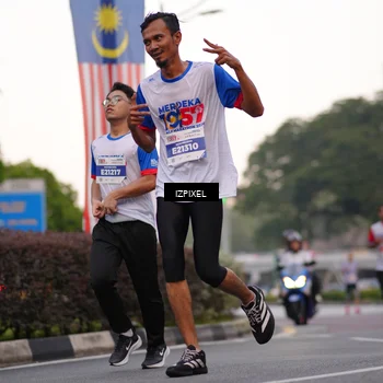 Runner Photo 4668192