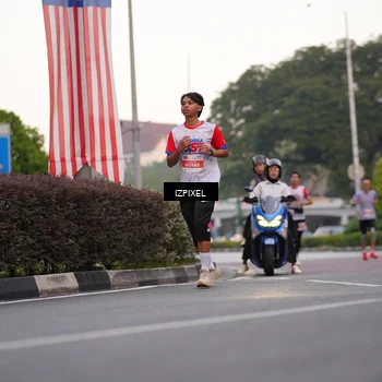 Runner Photo 4668193
