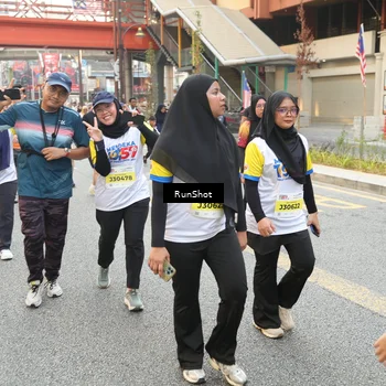 Runner Photo 4668240