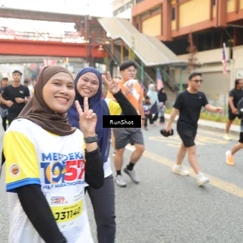 Runner Photo 4668247