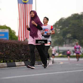 Runner Photo 4668253