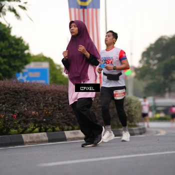 Runner Photo 4668263