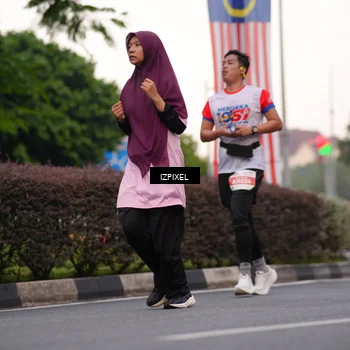 Runner Photo 4668272