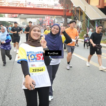 Runner Photo 4668275