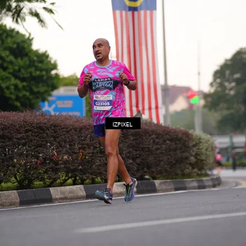 Runner Photo 4668307