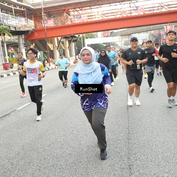 Runner Photo 4668325