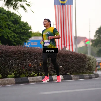 Runner Photo 4668339