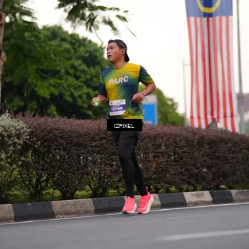 Runner Photo 4668344
