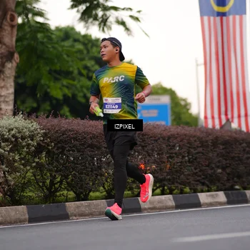 Runner Photo 4668355